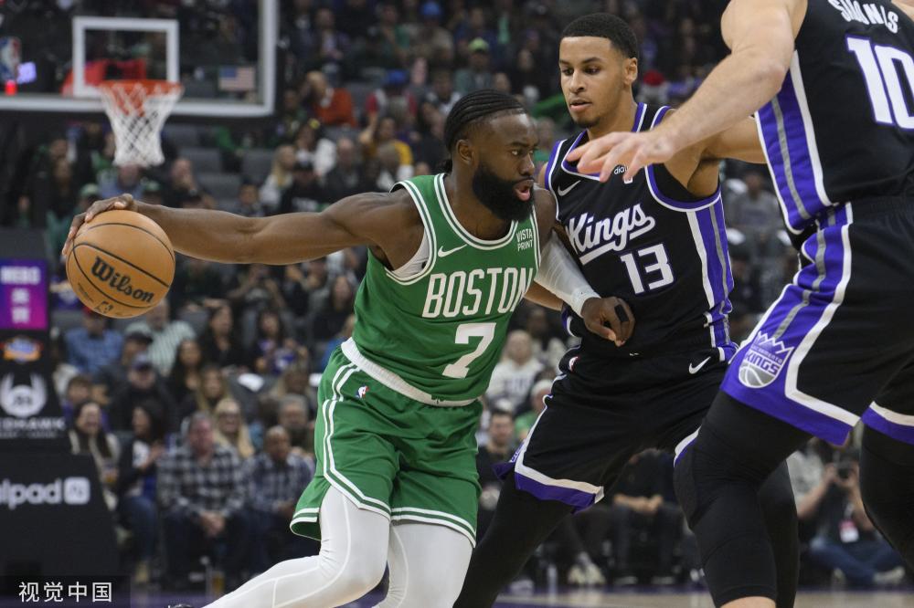 更是足球界 更是足球界